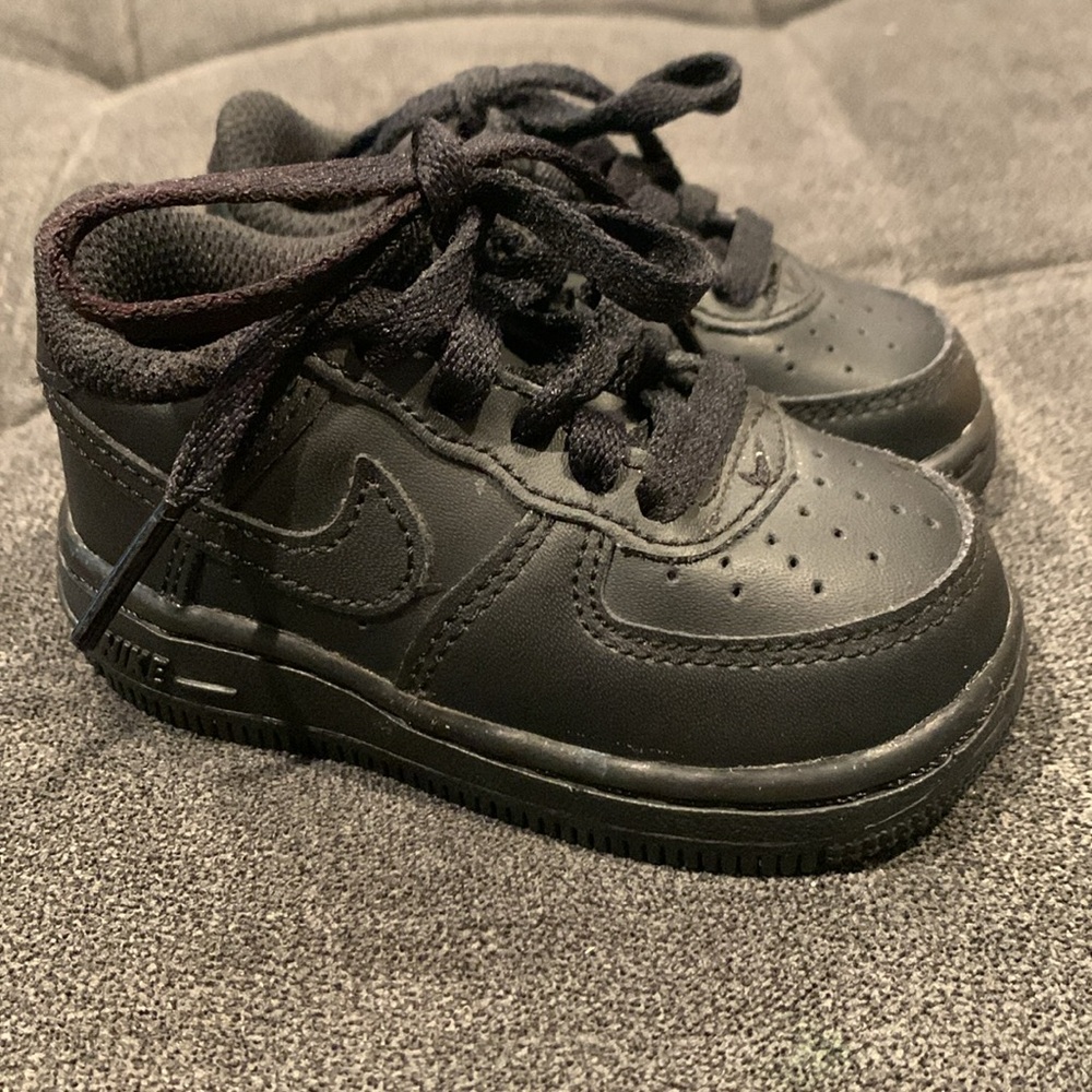 Nike Air Force One all black size 4c toddler like new